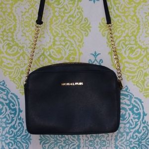 Michael Kors Large Jet Setter Crossbody